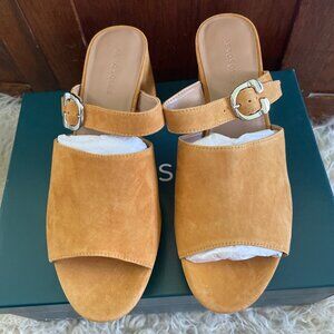 New in Box Aerosoles Women's Cosmic Tan Suede Platform Heeled Sandal- Size 10.5